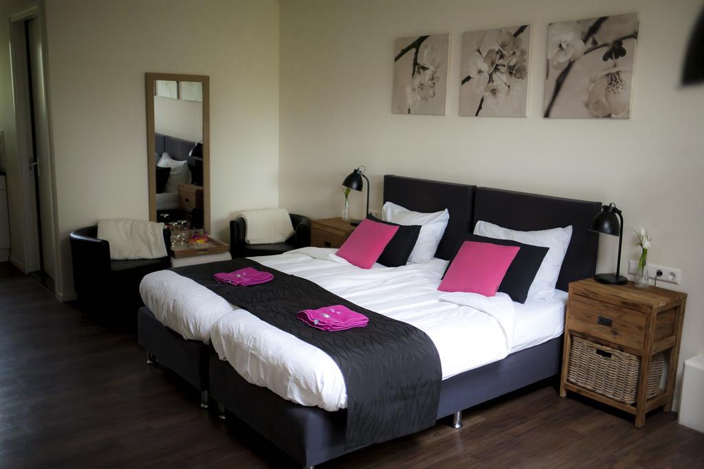 Rheezerstee Bed & Breakfast Eksteriør bilde